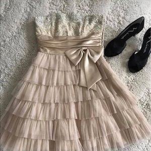 Sold💥💥💥💥💥Strapless cocktail dress